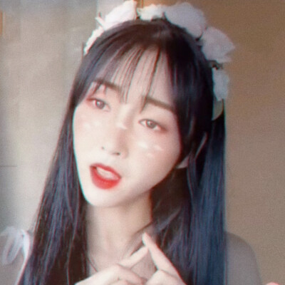 宣璐头像 食用扣1或赞
伸手党抓到摁死
二传标注甜音音or纪小歆