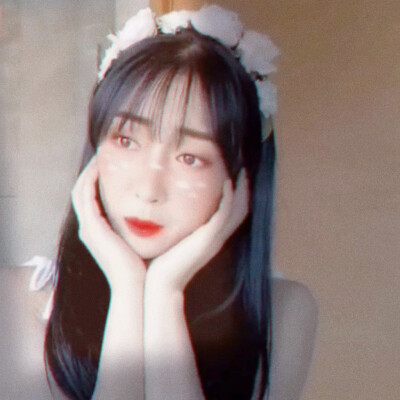 宣璐头像 食用扣1或赞
伸手党抓到摁死
二传标注甜音音or纪小歆