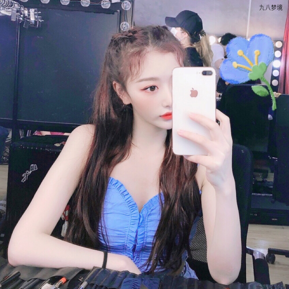 孔雪儿 头像 自截修