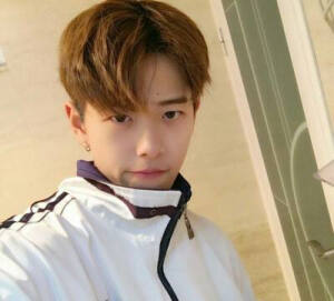 男生头像      潮图     痞帅