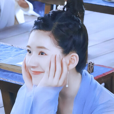 赵露思
@金多多