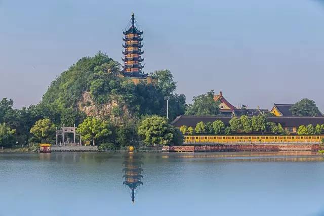 苏 镇江 金山寺慈寿塔