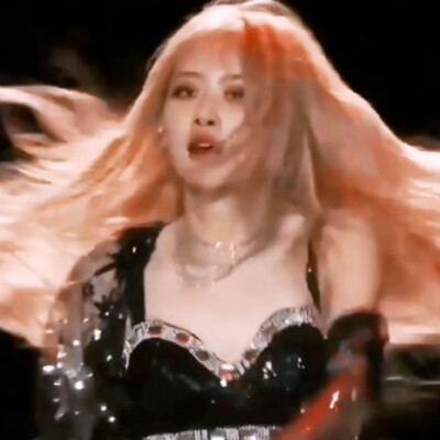 ROSE
二改注明小然睡了