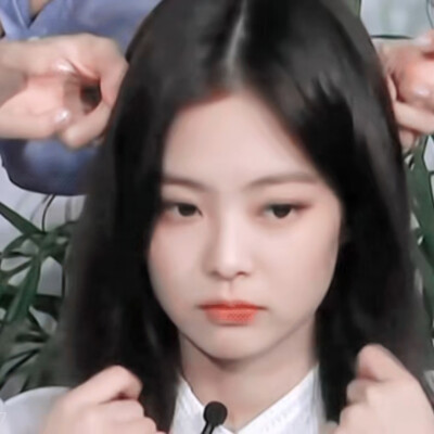 金智妮
二改注明小然睡了