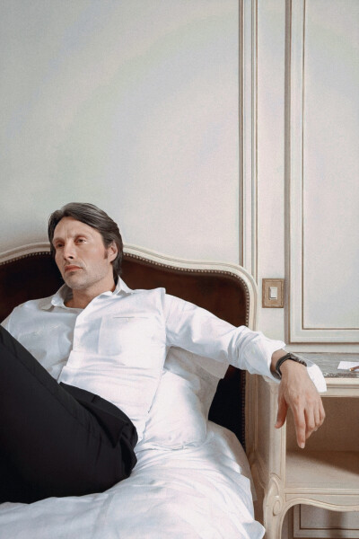 Mads Mikkelsen