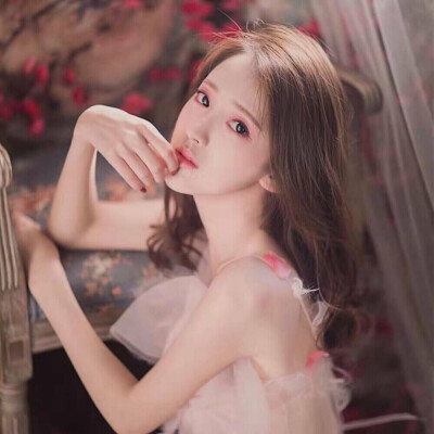 把对你的喜欢酿成酒，百里外的猫都醉了