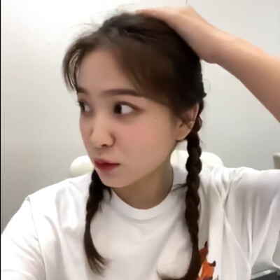 金艺琳可二改。