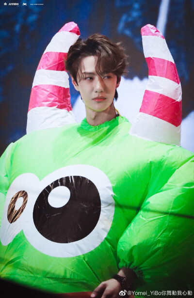 王一博肖战泰国见面会