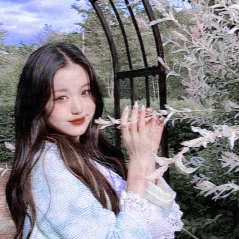 汽 水 降 低 的 温 度 是 夏 天 的 奇 遇。
■∧○