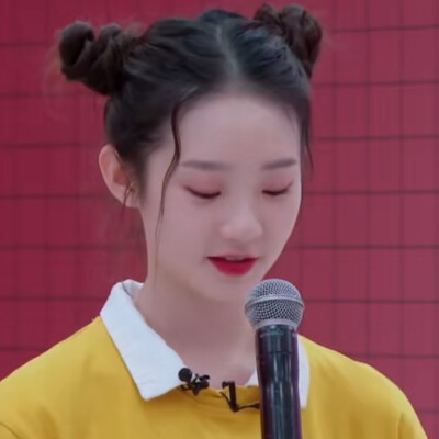 自截张艺凡头像
二改注明宋鸢