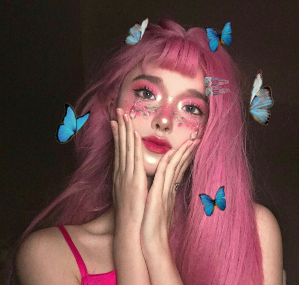 精致女头女生头像自裁二传注明a苏瓷图源微博auntsteph