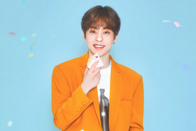 EXO金珉锡XIUMIN