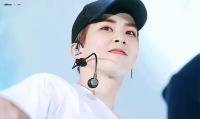 EXO金珉锡XIUMIN