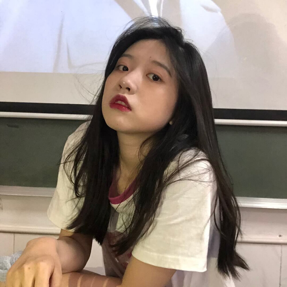 dt:检/ins女生头像/御姐/女头/御女/超A女头/软妹/部位/闺蜜/ks赴笙