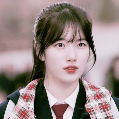 裴秀智头像
二传标dt江亓