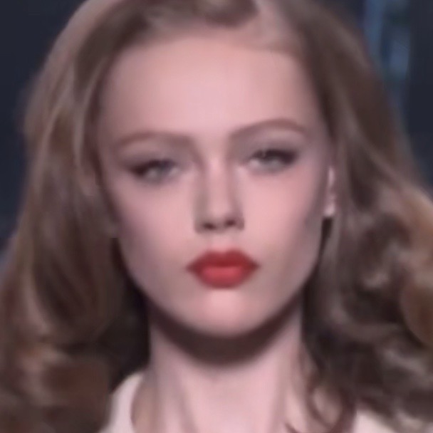 二改注明林愿愿。
Her name is Frida Gustavsson.