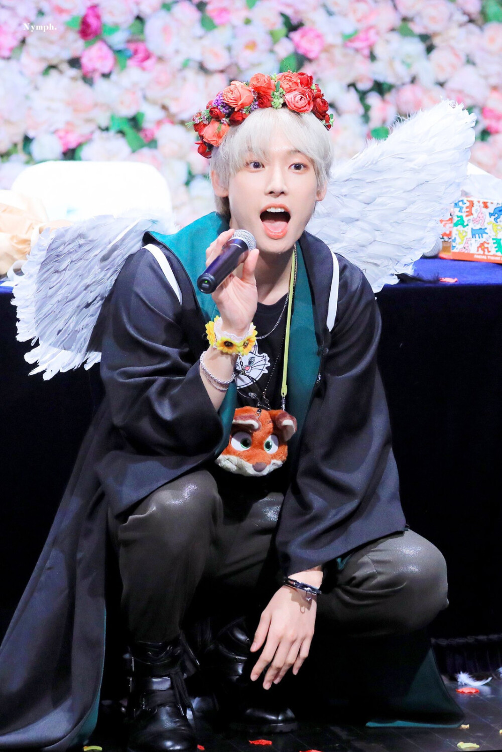 sf9