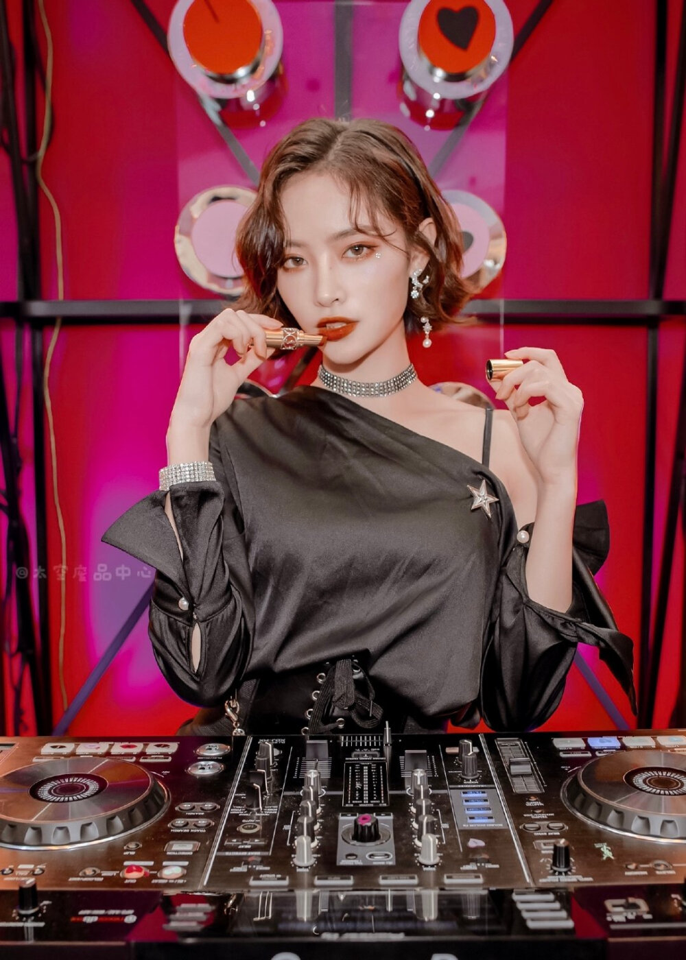 许佳琪
©太空废品中心