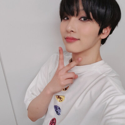 ONEUS 李抒澔/SEO HO
cr.official_oneus