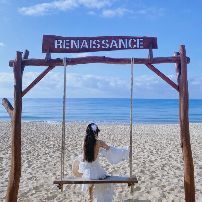 女生头像‖海边女头
by: 拟黎
