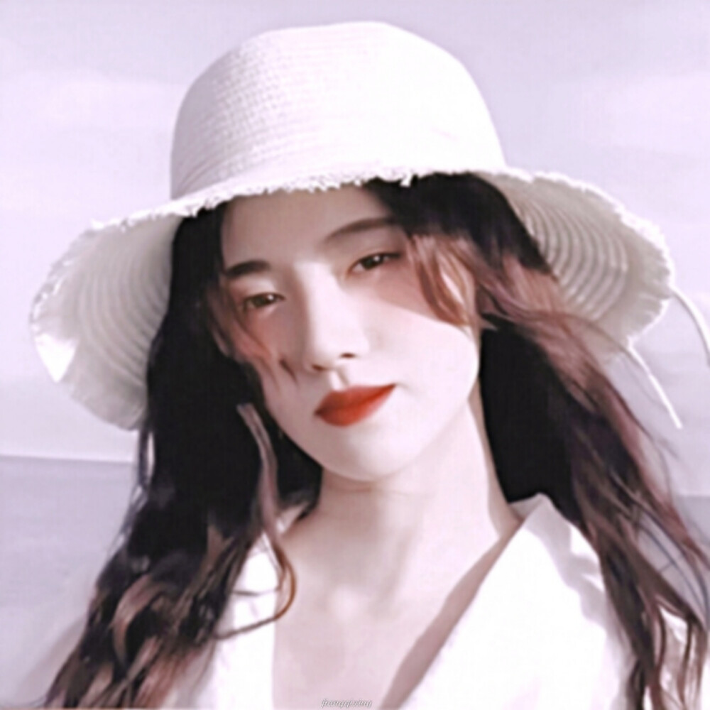 鞠婧祎./
原截顾冉辞
©️江祁星