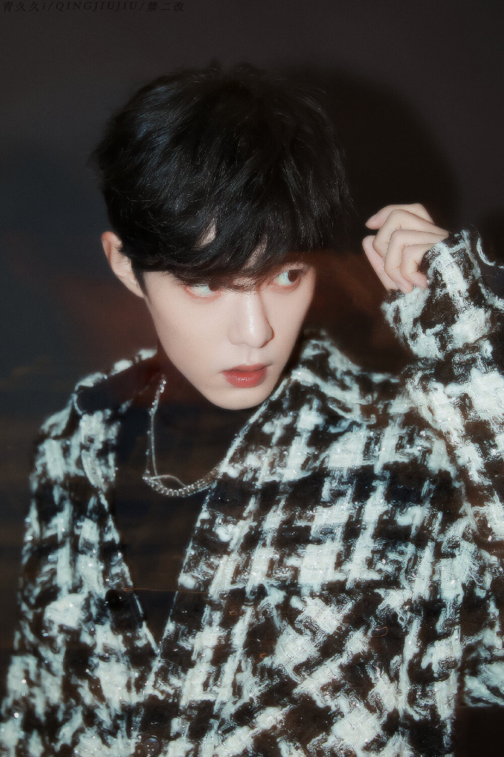 肖战壁纸背景头像 图源见青九九i