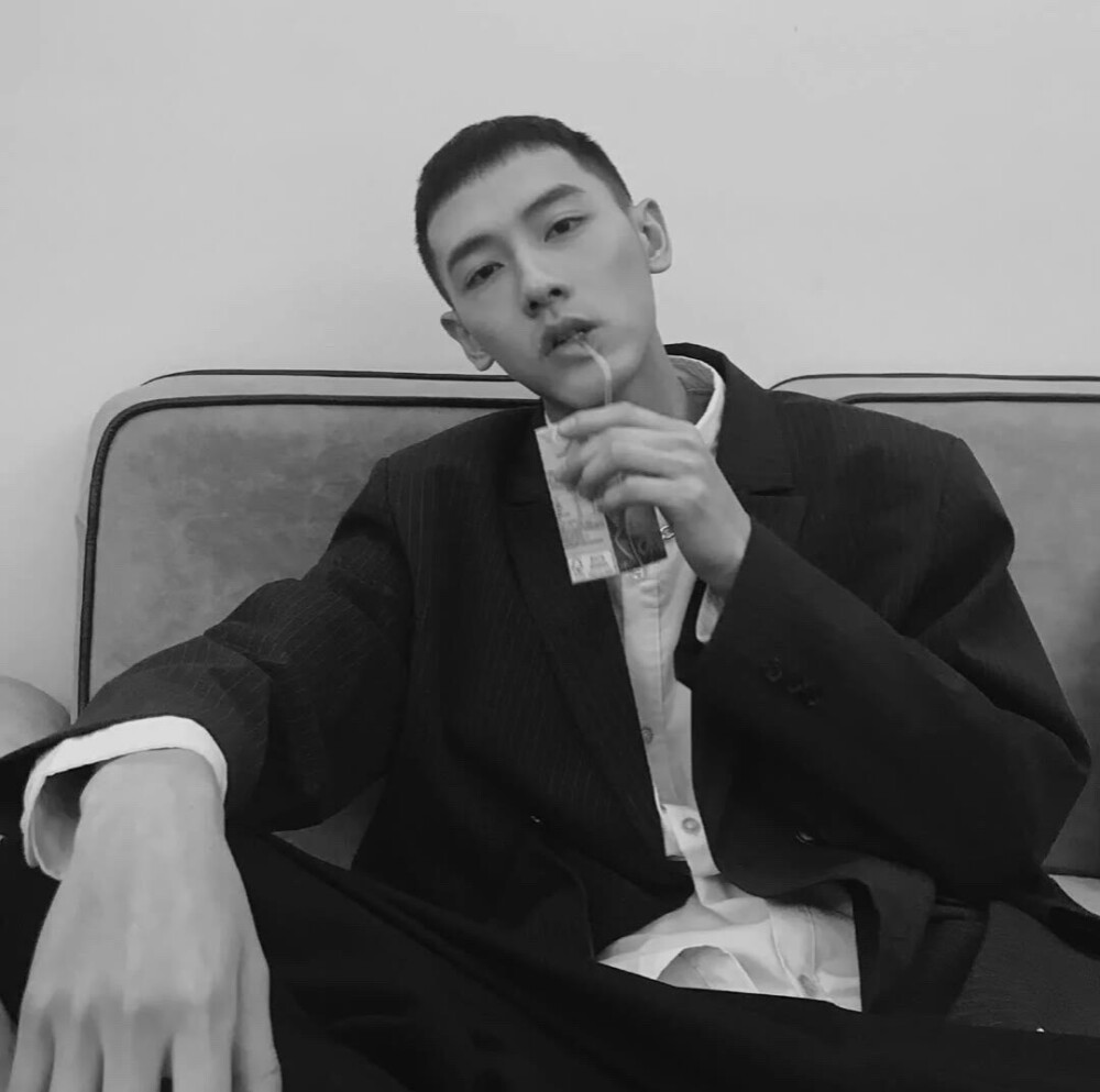 ins优质男生头像男头dt检