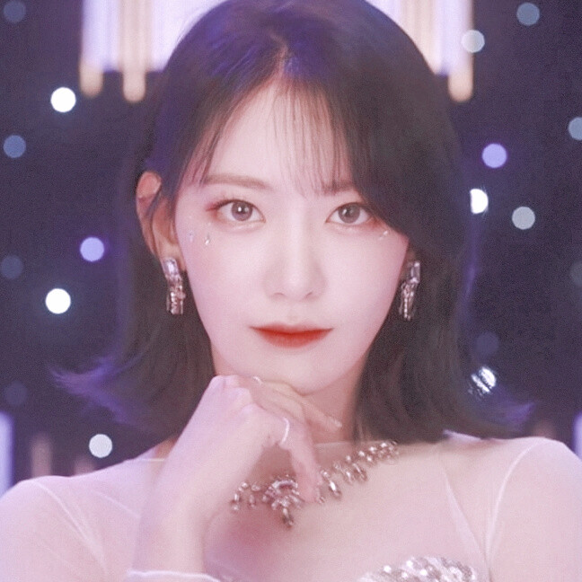 宫脇咲良
©虞黎安