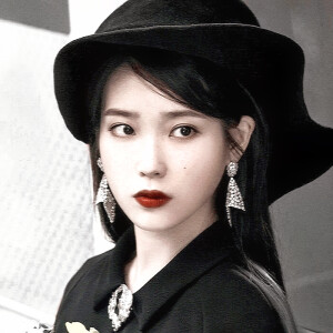 彼方尚有荣光在。


# IU