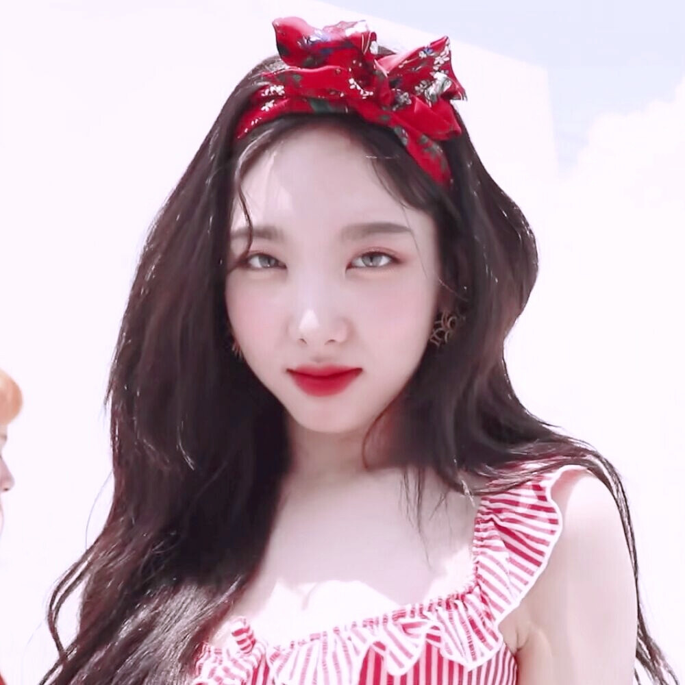 二传标明dt小甜姬振