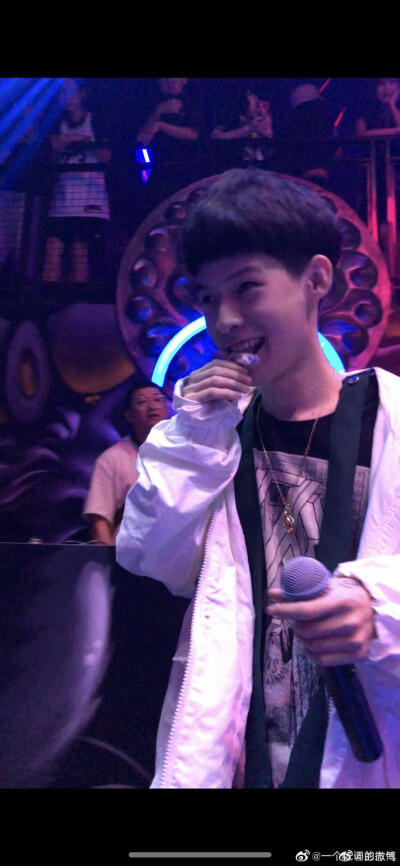 江辰的梦幻城堡♡