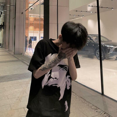 江辰的梦幻城堡♡