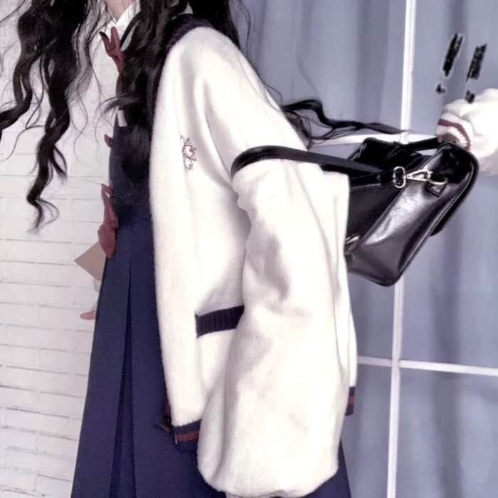 6.12情侣头像|部位头像|搞怪情头|
我喜欢你 不是说说而已