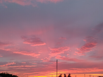 美美的夕阳!我没有遇见你的时候，我的心情……一团糟 而我现在遇见了你，我的心情可以用夕阳“说话”