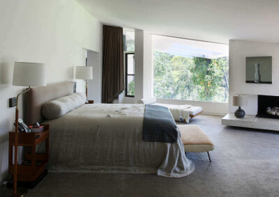 中世纪摩登风格