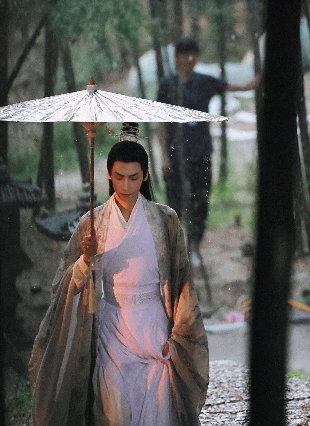 皓衣行楚晚宁罗云熙