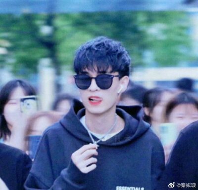 秦霄贤头像
抱图dd点赞