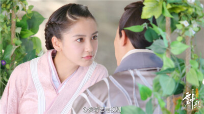 大汉情缘之云中歌
Angelababy 饰 云歌