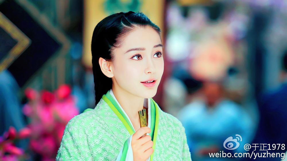 大汉情缘之云中歌
Angelababy 饰 云歌