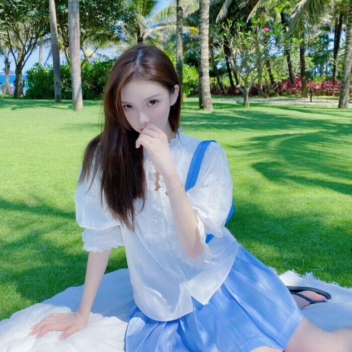 生活真的好难
想被你哄着过完