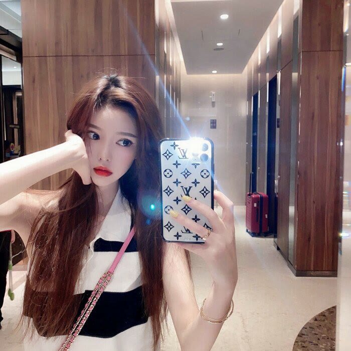 生活真的好难
想被你哄着过完