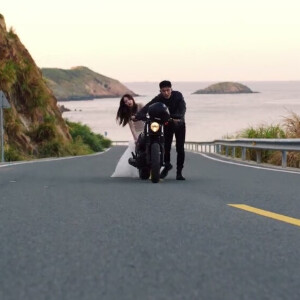 橙光/剧情图抱图点赞收藏 赞 评论 收藏 更多 发布至专辑 橙光剧情图