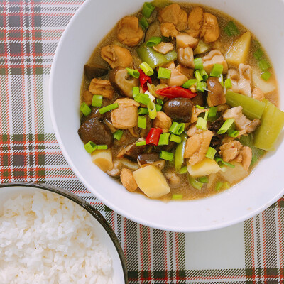 (鸡腿蘑菇)下厨房app:小小橙王