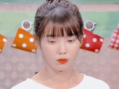 IU | 最佳李纯信
cr:黑崎一贤