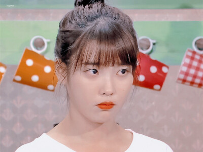 IU | 最佳李纯信
cr:黑崎一贤