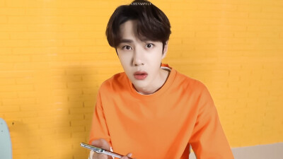 王一博美汁源宣传片截修陈诗言