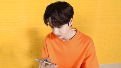 王一博美汁源宣传片截修陈诗言