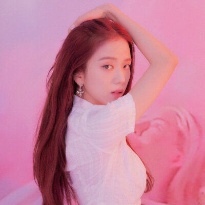 BLACKPINK
JISOO金智秀
人间四月天 