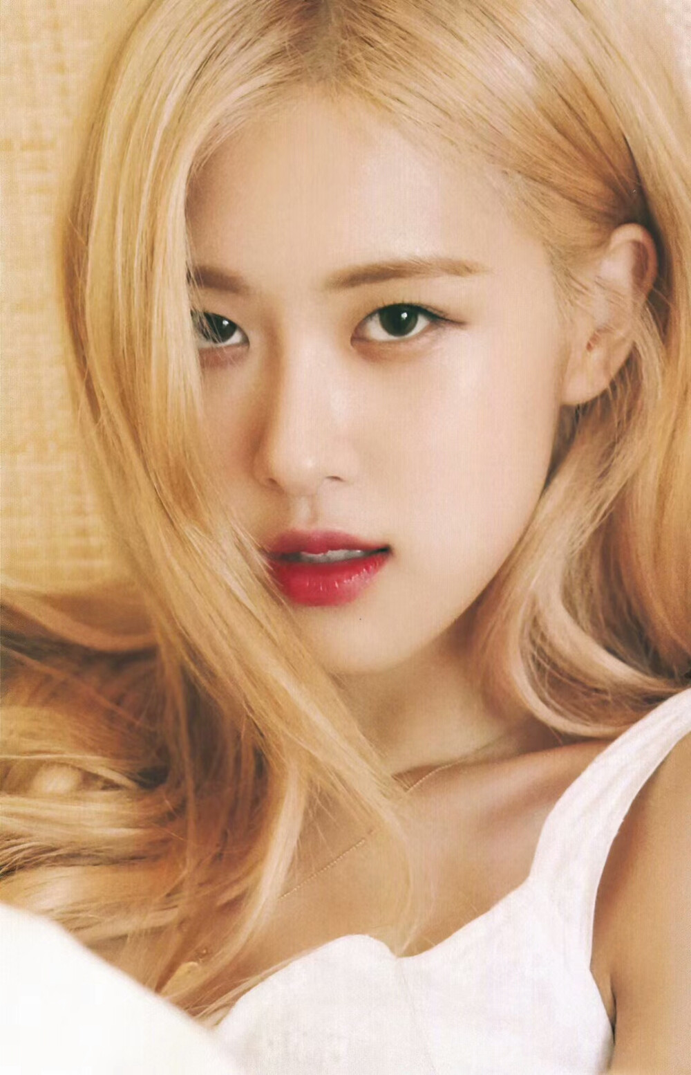 BLACKPINK ROSIE