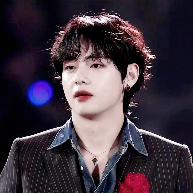 “把你拽回来这件事，你是要和我说谢谢，还是要我道歉”
金泰亨×贺止
原截9k